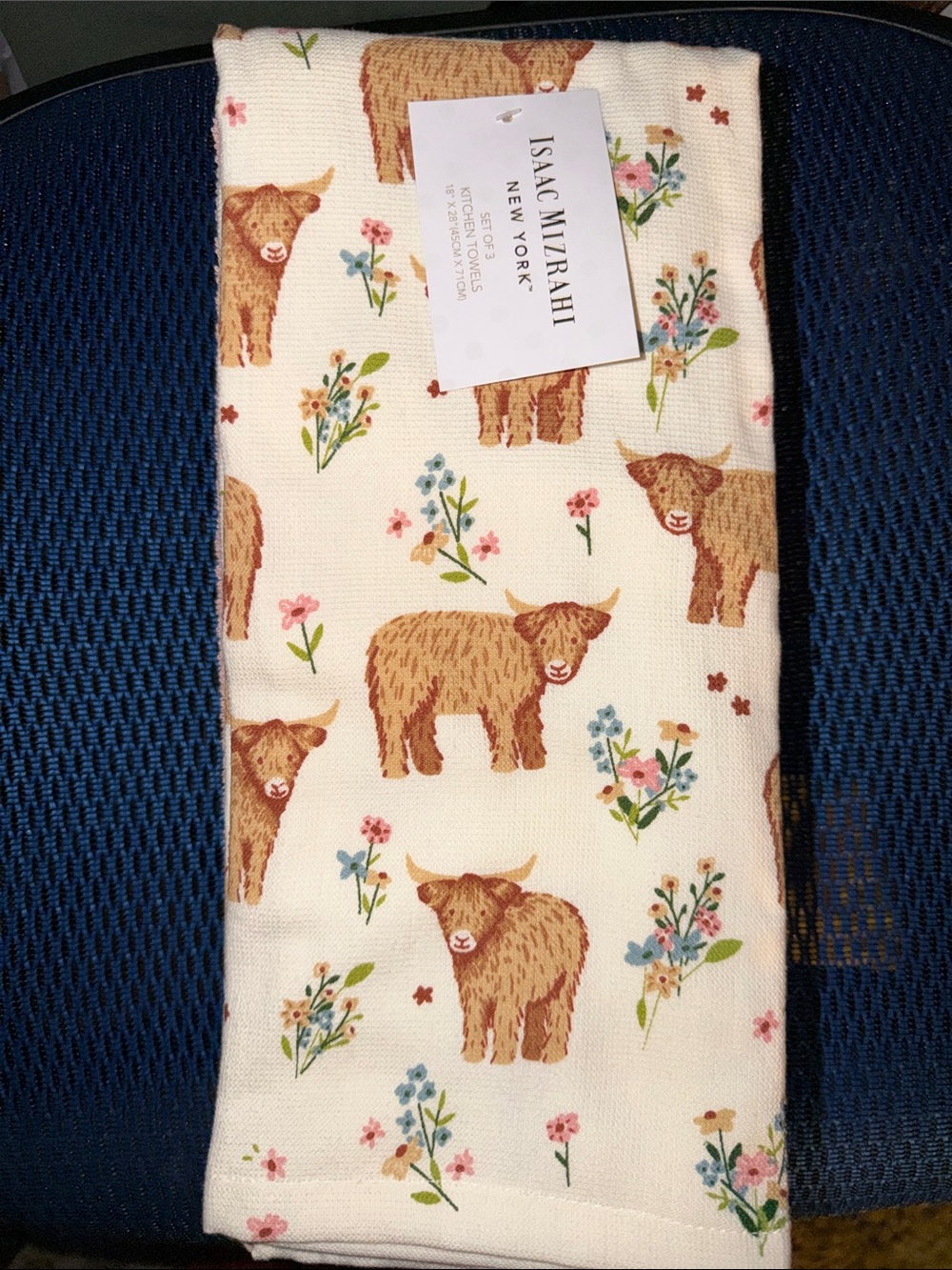 Isaac Mizrahí Highland Cow Kitchen Towel 3 piece set